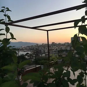 Hotel Gjoni, Sarandë